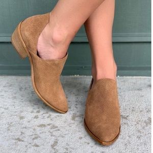 Chinese Laundry Freda Bootie